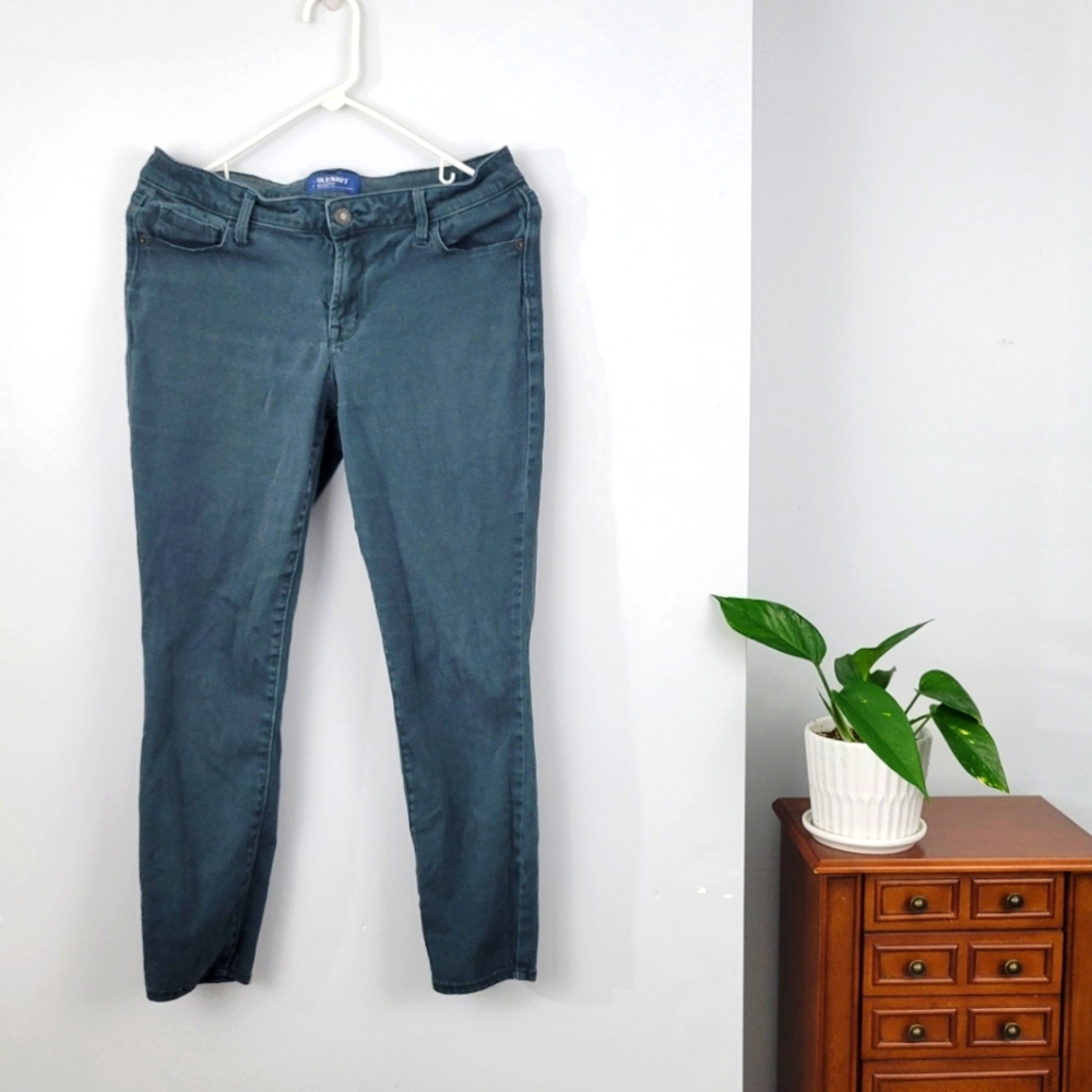 Old Navy Rockstar Jeans, Teal, Size 6